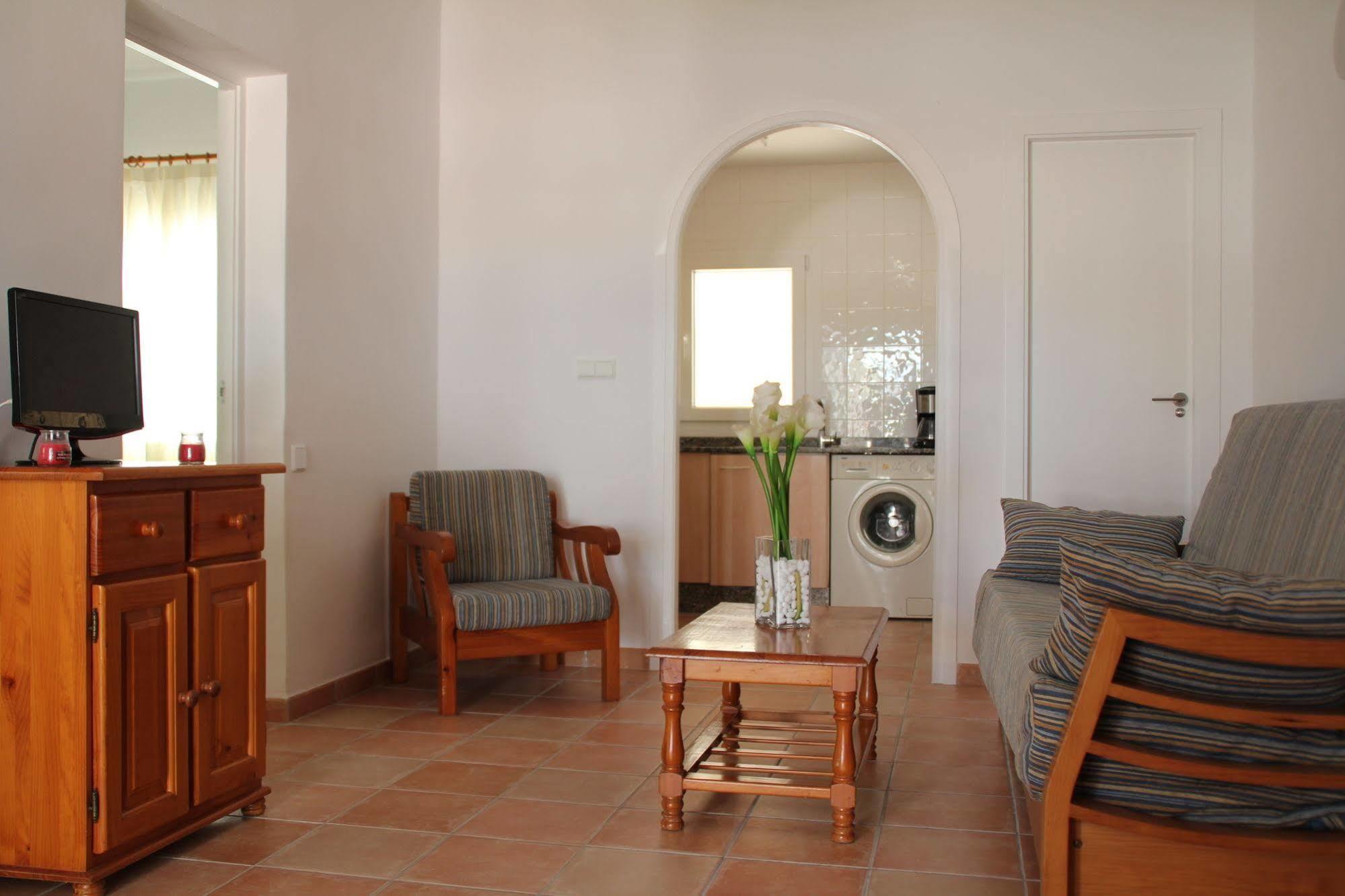 Отель Bungalows El Arenal Хавеа Экстерьер фото