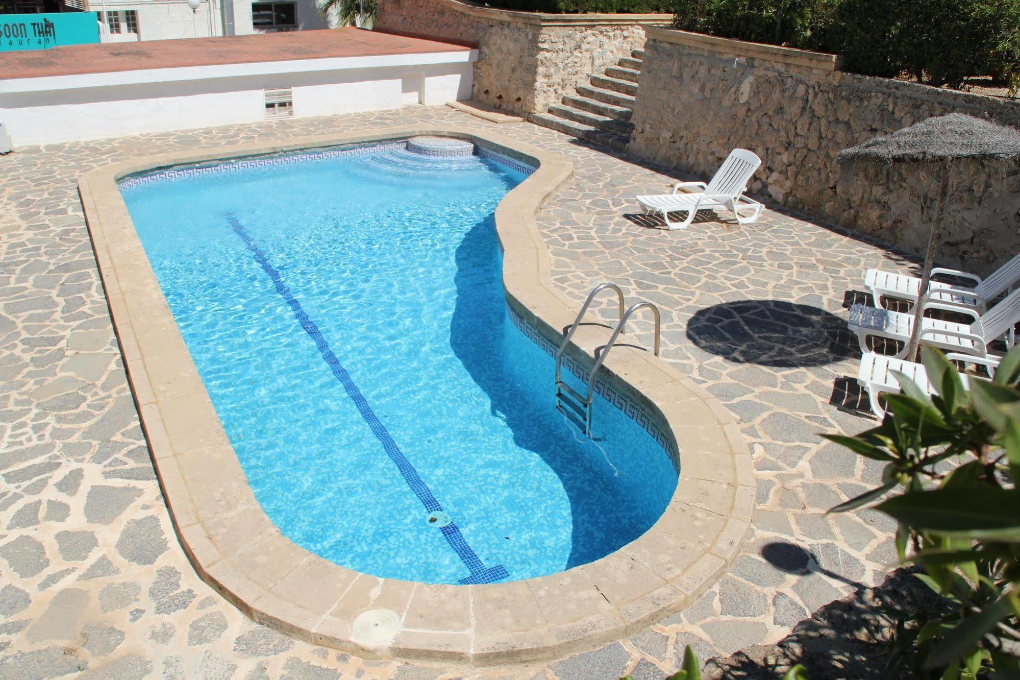 Отель Bungalows El Arenal Хавеа Экстерьер фото